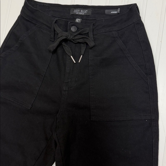 JUDY BLUE BLACK JOGGERS WITH DRAWSTRING DEEP
POCKETS SIZE 5/27 - Picture 4 of 7